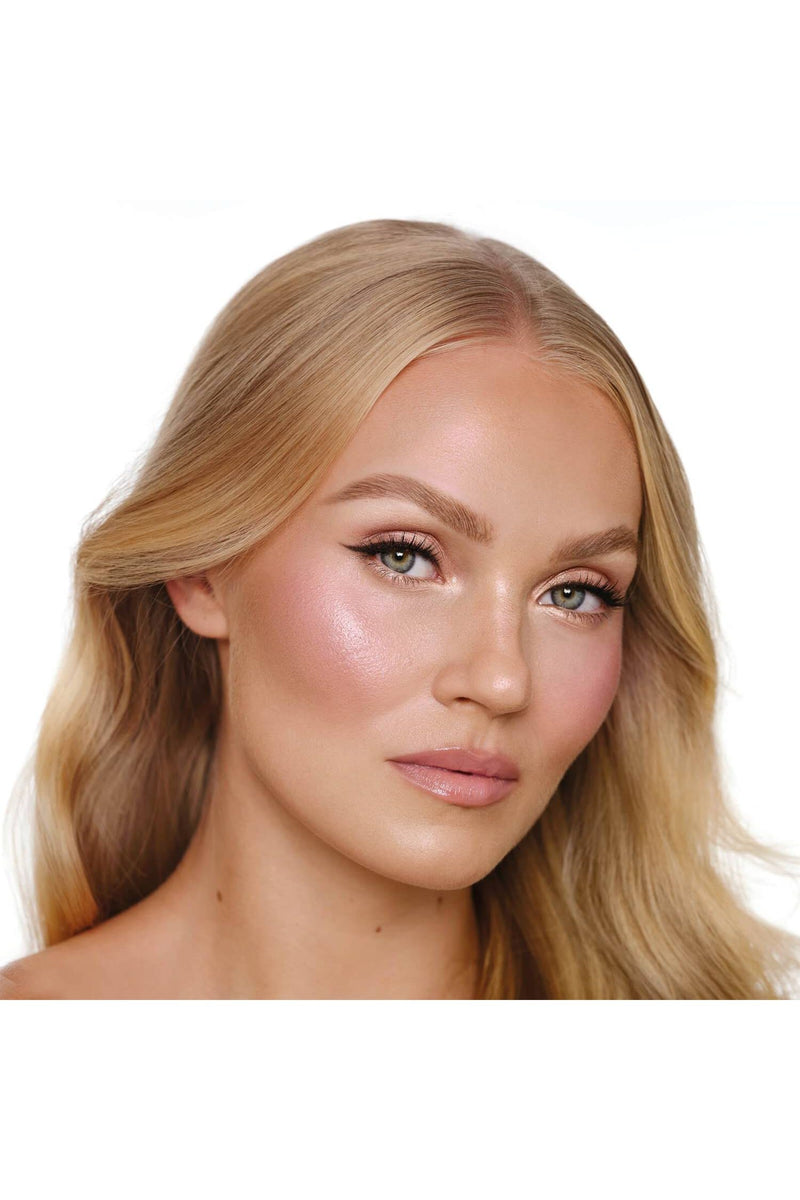 Pillow Talk: Hollywood Glow Glide Pink Highlighter Makeup